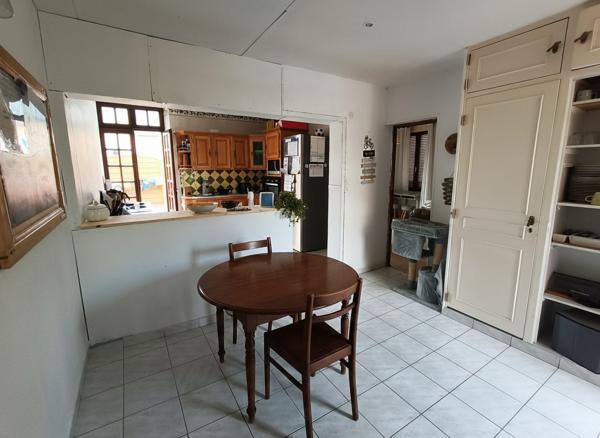 À vendre - Maison individuelle, 6 pièces située à Montrichard Val de Cher (41400)