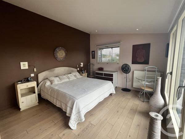 Maison à vendre  4 pièces - 211,10 m2 LE PERRIER - 85