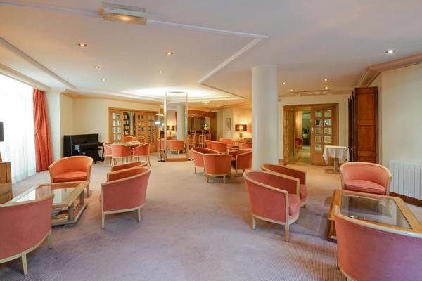 Appartement Paris 16e - ÉGLISE D'AUTEUIL