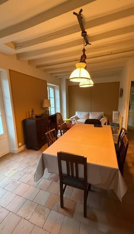 À vendre - Maison de maître, 9 pièces situé à Prunay-Cassereau (41310)