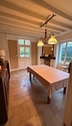 À vendre - Maison de maître, 9 pièces situé à Prunay-Cassereau (41310)