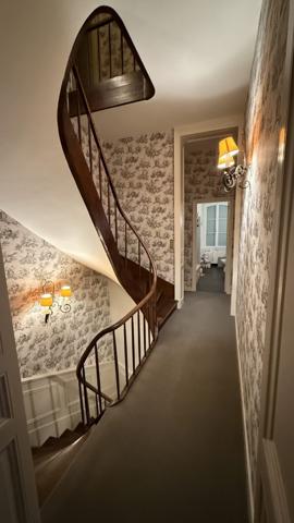 À vendre - Maison de maître, 9 pièces situé à Prunay-Cassereau (41310)