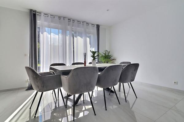 Maison 6 pièces + garage + jardin