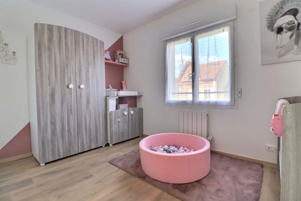 Maison 6 pièces + garage + jardin