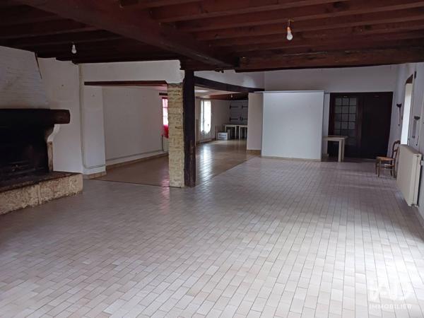 Murs commerciaux  à vendre 130 m² Usson-du-Poitou