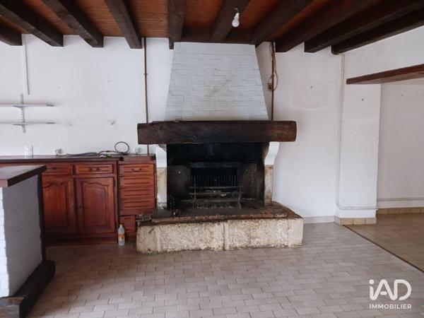 Murs commerciaux  à vendre 130 m² Usson-du-Poitou