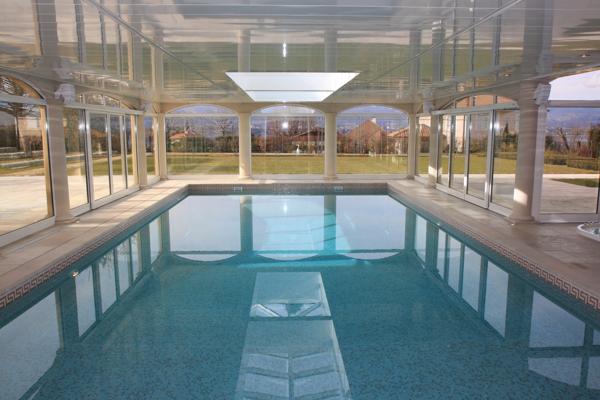 Maison 15 pièces - 750 m²