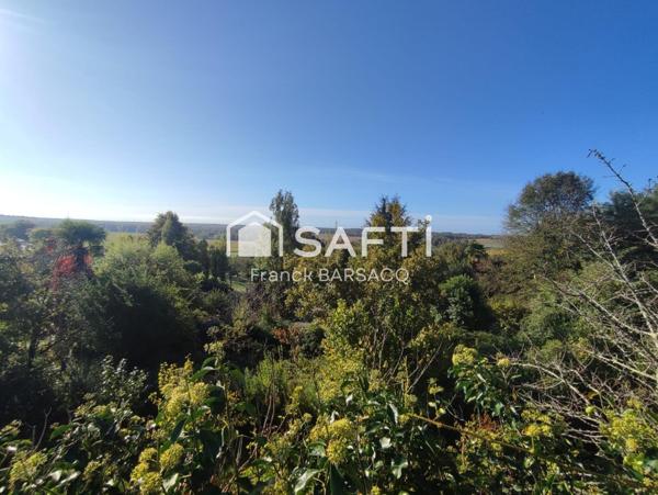 ANCIEN PRESBYTERE AVEC JARDIN PANORAMIQUE