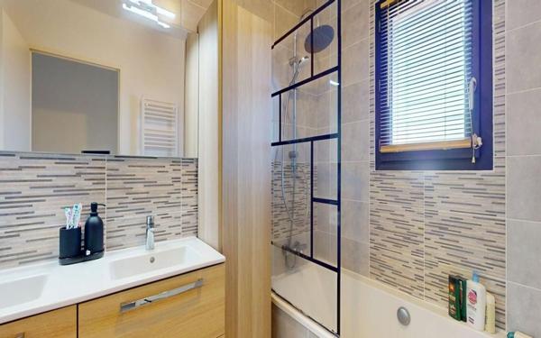 Maison à vendre    4 pièces • 95,28 m2 Reyrieux