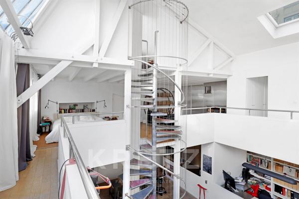 Atelier d'artiste en triplex - usage pro et perso