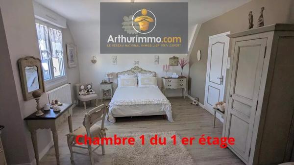 Vente                                                      Maison
                        
                     5 pièces                      152 m2                     à Ploërmel