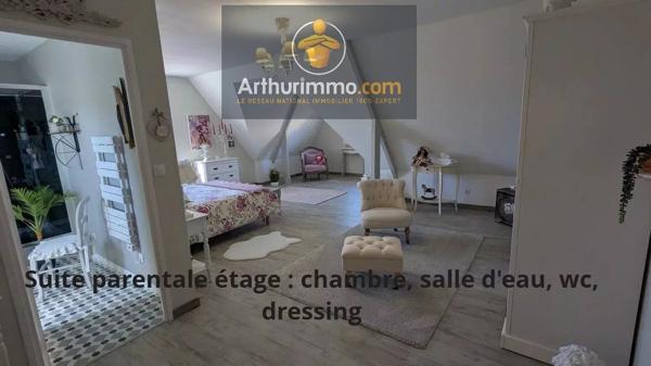 Vente                                                      Maison
                        
                     5 pièces                      152 m2                     à Ploërmel