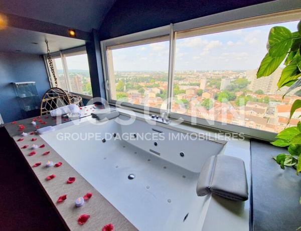 Appartement Toulouse 31300 Loves rooms vue imprenable 85m² dernier étage Saint Cyprien
