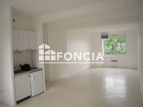 Location Appartement 2 pièces 54.9 m² - 6 PLACE MAURICE GILLET Brest 29200