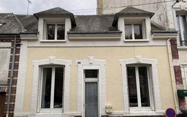 Maison à vendre    5 pièces •  Nogent-le-Rotrou