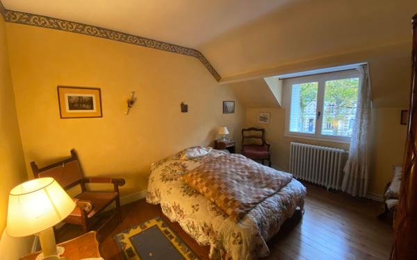 Maison à vendre    5 pièces •  Nogent-le-Rotrou