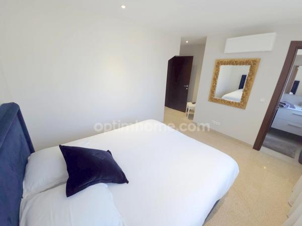Bonneuil sur Marne - Maison de 7 pièces / 5 Chambres - 276m2 - Terrain 303m2 - 935 000 € FAI