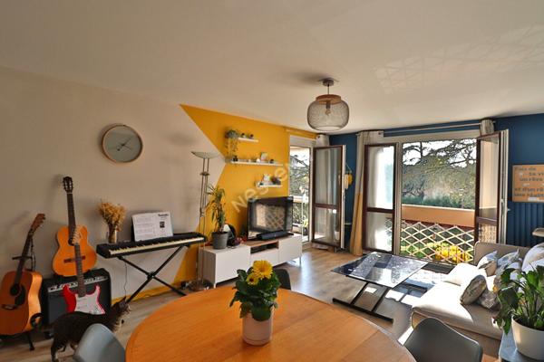 Appartement T4 - Francheville LE BAS - Proche toutes commodités