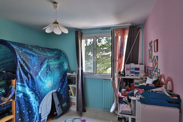 Appartement T4 - Francheville LE BAS - Proche toutes commodités