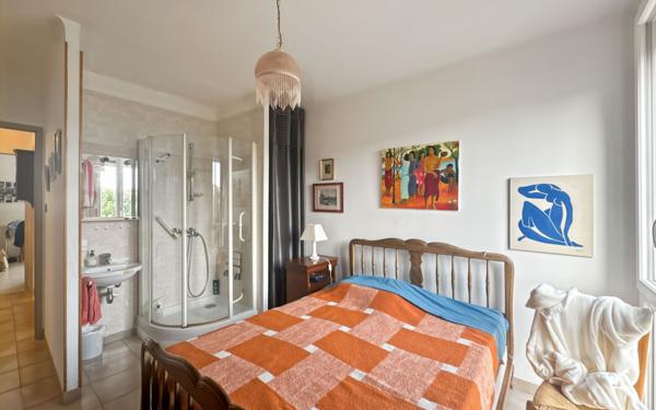 Appartement à vendre    5 pièces • 104,77 m2 Martigues