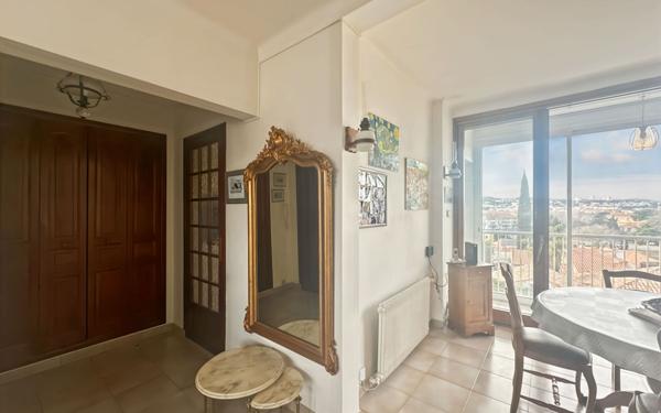 Appartement à vendre    5 pièces • 104,77 m2 Martigues