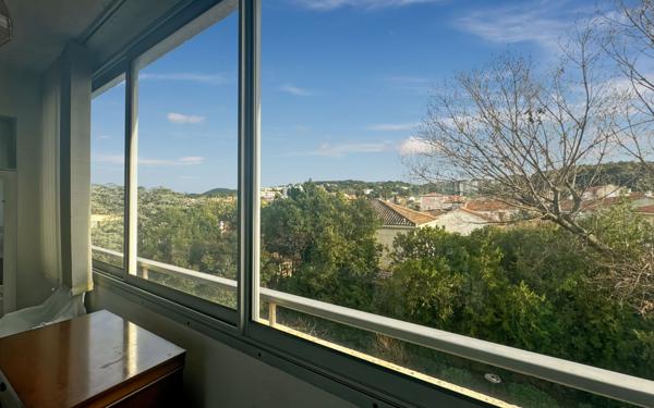 Appartement à vendre    5 pièces • 104,77 m2 Martigues