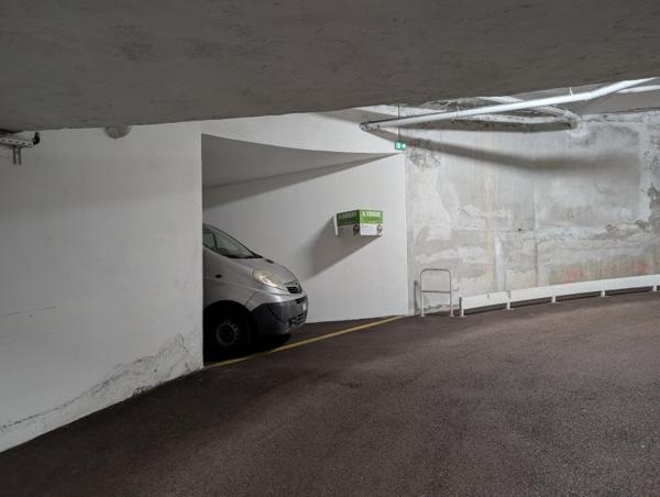 Vente / Garage
