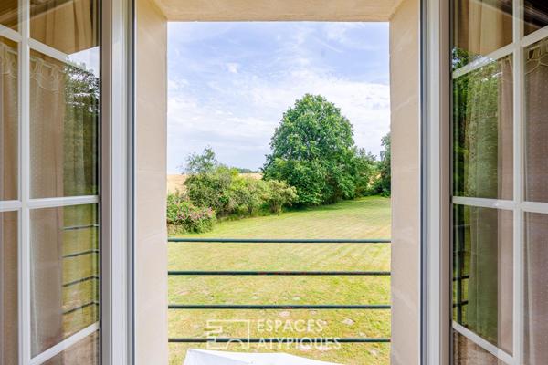 Ancien relais de chasse du XVIIIe siècle, et son parc verdoyant proche Chantilly