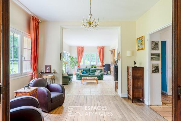 Ancien relais de chasse du XVIIIe siècle, et son parc verdoyant proche Chantilly