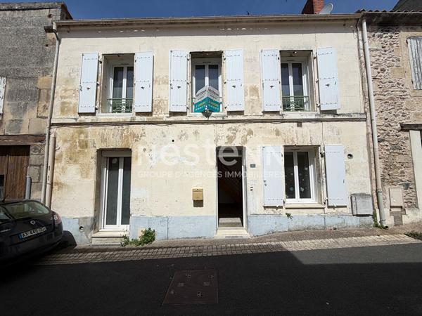 Exclusivité à 10 min de Rochefort :  Tonnay-Charente, Maison 2 chambres avec garage