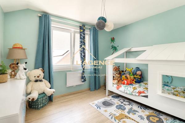 Maison rénovée 3 chambres avec garage et dépendance – Steenvoorde