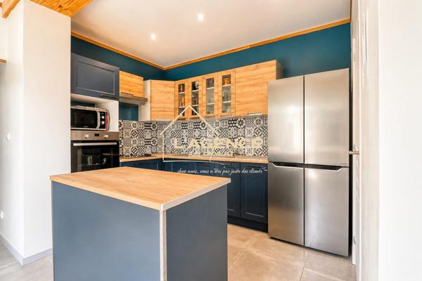 Maison rénovée 3 chambres avec garage et dépendance – Steenvoorde