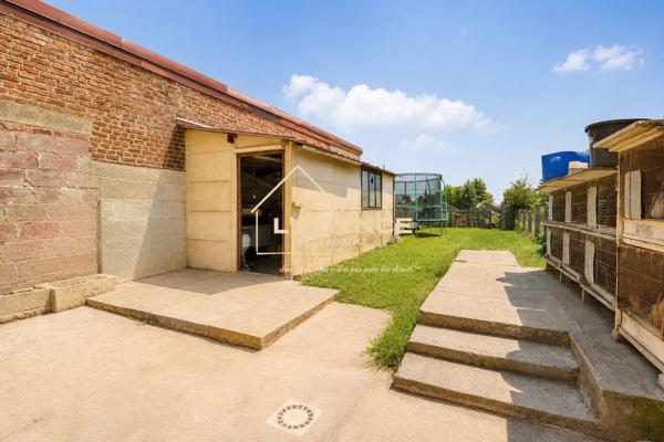 Maison rénovée 3 chambres avec garage et dépendance – Steenvoorde