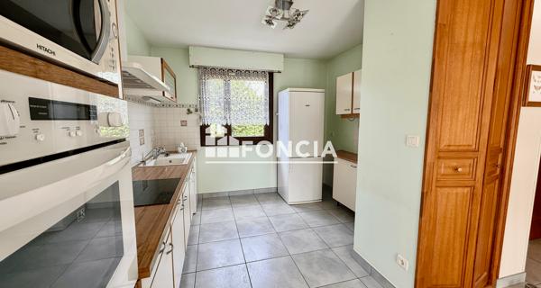 À vendre Appartement 6 pièces 106.85 m² - Saint-apollinaire 21850