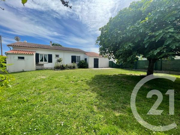 Maison à vendre  4 pièces - 81,36 m 2   ST GEORGES D OLERON  - 17