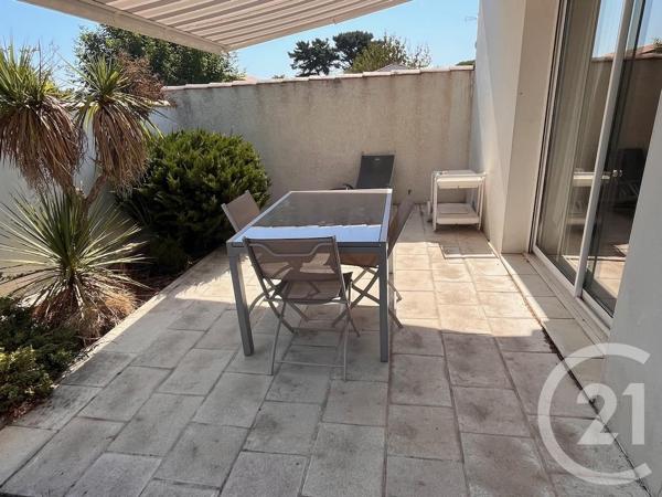 Maison à vendre  4 pièces - 81,36 m 2   ST GEORGES D OLERON  - 17