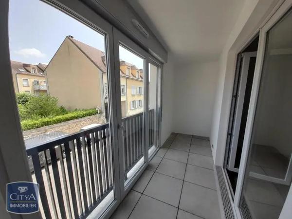 Appartement à louer 3 pièces 66.4m² Mennecy (91540)