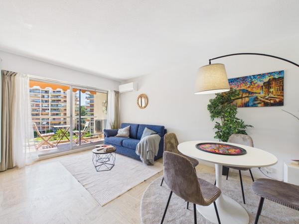 T2 de 46 m² avec terrasse et cave - Résidence avec piscine