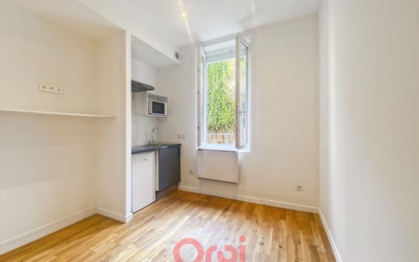 Appartement à vendre    1 pièce • 12,50 m2 Lyon 3