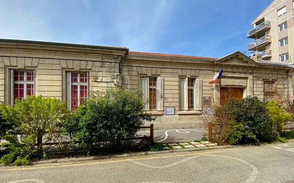 Appartement à vendre    1 pièce • 12,50 m2 Lyon 3