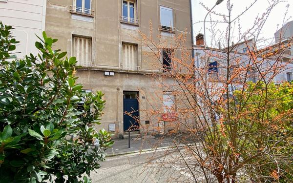 Appartement à vendre    1 pièce • 12,50 m2 Lyon 3
