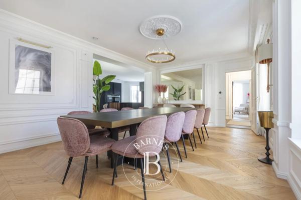 Puteaux, Hôtel particulier 10 Chambres -  400 m² à vendre