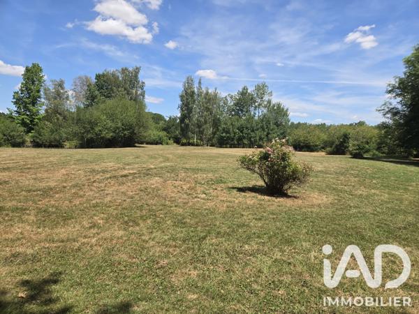 Maison à vendre 15 pièces 344 m² Saint-Hilaire-les-Andrésis