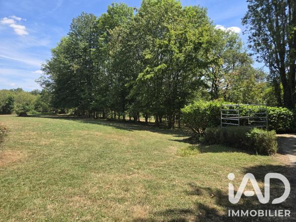 Maison à vendre 15 pièces 344 m² Saint-Hilaire-les-Andrésis