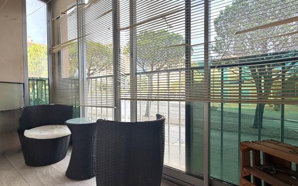 Appartement à vendre    5 pièces • 90 m2 Salon-de-Provence