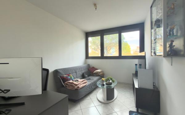 Appartement à vendre    5 pièces • 90 m2 Salon-de-Provence