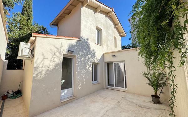Maison à vendre    2 pièces •  Toulon