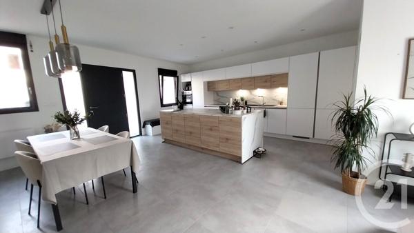 Maison à vendre  5 pièces - 133,88 m2 REYRIEUX - 01