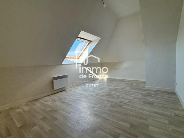 ANGERS HYPER CENTRE: APPARTEMENT T3 SITUE AU DERNIER ETAGE AVEC ASCENSEUR