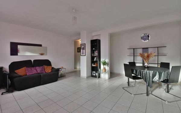 Appartement à vendre    3 pièces • 68,80 m2 Romans-sur-Isère